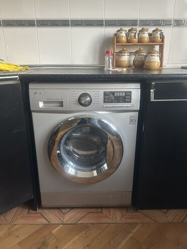 Tavalar: Paltaryuyan maşın LG, 6 kq, İşlənmiş, Avtomat, Qurutmasız, Kredit yoxdur