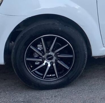 Yağlar və avtokimyəvi maddələr: İşlənmiş Disk təkər Vossen <130 / 25 / R 14, 4 Boltlu