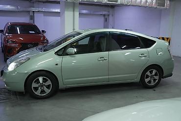 gen 2: Toyota Prius: 2008 г., 1.5 л, Автомат, Гибрид, Хэтчбэк — 4