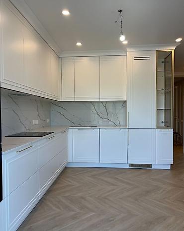 Sifarişlə mətbəx mebeli: Sifarişlə mətbəx dəsti, Özü çəkən petlələr, Mat laminat, Kredit yoxdur, Pulsuz çatdırılma, Rayonlara çatdırılma — 11