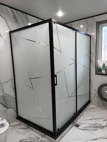 Duş kabinaları, arakəsmələr: Arakəsmə, Künc üçün — 11