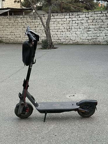 ninebot e2 pro: Salam skuterin modeli ninebot F 3 modelidir idyal vəziyyətdədir hec — 1