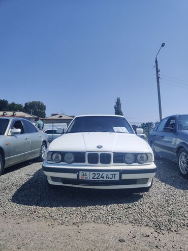 вмв х6: BMW 5 series: 1993 г., 2 л, Механика, Бензин, Седан