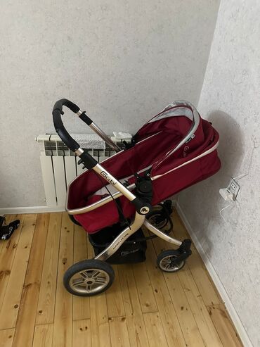 İkimərtəbəli uşaq çarpayıları: Gubi kalyaska 70 azn tecili satilir prablemi yoxdu hem oturaqli olur