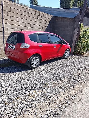кона машина цена: Honda Jazz: 2010 г., Кол менен иштөөчү, Бензин — 4