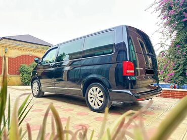 Volkswagen: Volkswagen Multivan: 2 l | 2013 il Universal — 21