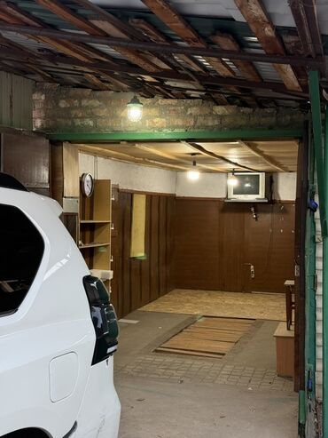 Продаю гараж: 20 м², Кирпичный | Смотровая яма, Подвал, погреб — 10