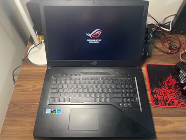 mini laptop: İşlənmiş ASUS ROG, 17.3 ", Intel Core i7, 1 TB, Ünvandan götürmə