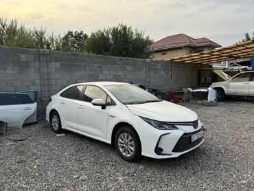 эко коврик в машину: Toyota Corolla: 2020 г., 1.8 л, Вариатор, Гибрид, Седан
