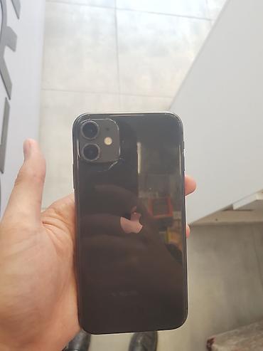 telefon 2 el: IPhone 11, Qara — 1