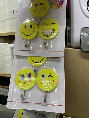 good mood: Набор настенных крючков «Смайлики», самоклеящиеся - Формат: набор из — 1