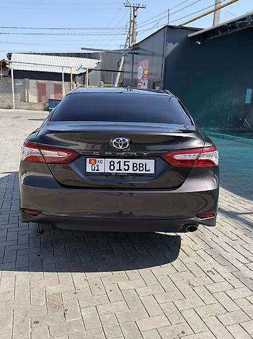jeep compas: Toyota Camry: 2017 г., 2.5 л, Автомат, Бензин, Седан — 10