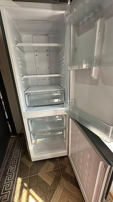mini refrigerator: Холодильник Samsung, Б/у, Двухкамерный, No frost — 2