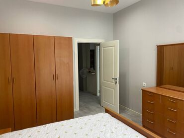 Uzunmüddətli kirayə mənzillər: Nərimanov rayonu, Nərimanov metrosu, Arif Heydərov küçəsində, 10 — 4