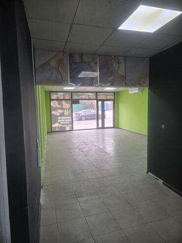 Рестораны, кафе: Сдаю помещения под любой бизнес по ул. 7апреля д.72 пересекает — 14