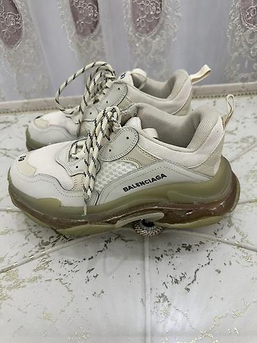 jordan krasofka: Balenciaga, Ölçü: 39, rəng - Bej, Yeni — 3