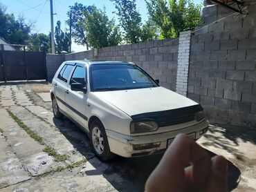 Volkswagen: Volkswagen Golf: 1997 г., 1.6 л, Механика, Бензин, Хэтчбэк — 3