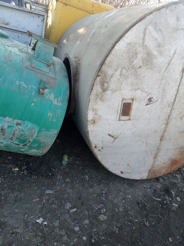 Баки: Бак — 4