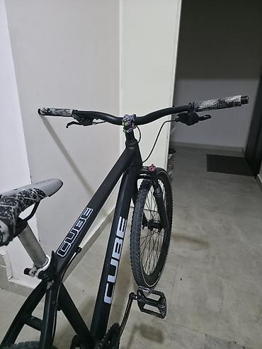 velosiped 2 ci el: Çərçivə: Yüngül və dözümlü alüminium çərçivə (çəki: 14 kq). Maşa — 4