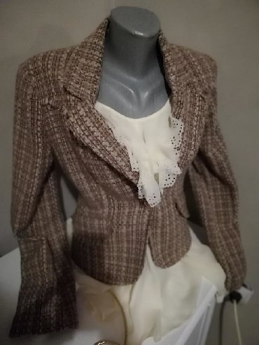 Sakoi: Mango, M, Karirani — 2