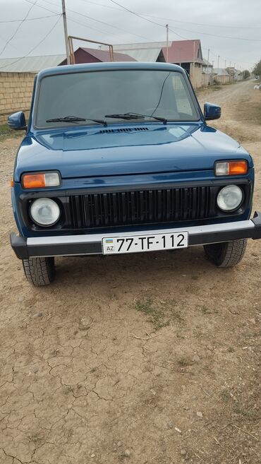 VAZ (LADA): VAZ (LADA) 4x4 Niva: 1.7 l | 2014 il 189000 km Ofrouder/SUV — 2