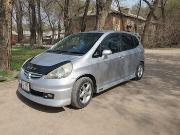 юбки на фит: Honda Fit: 2002 г., 1.3 л, Автомат, Бензин, Хэтчбэк