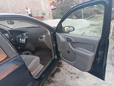 sonata d8: Ford Focus: 2001 г., 2 л, Автомат, Бензин, Седан — 7