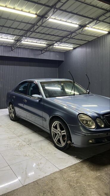 женские машины не дорогои: Mercedes-Benz E-Class: 2004 г., 3.2 л, Автомат, Бензин, Седан