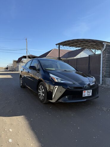 Toyota: Toyota Prius: 2022 г., 1.8 л, Вариатор, Гибрид, Хэтчбэк — 2