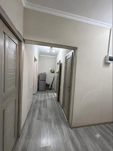 Продажа квартир: 3 комнаты, 87 м², Джал мкр (в т.ч. Верхний, Нижний, Средний) 106 серия улучшенная, 9 этаж, Свежий ремонт at lalafo.kg — 4 Продажа квартир: 3 комнаты, 87 м², Джал мкр (в т.ч. Верхний, Нижний, Средний) 106 серия улучшенная, 9 этаж, Свежий ремонт — 4