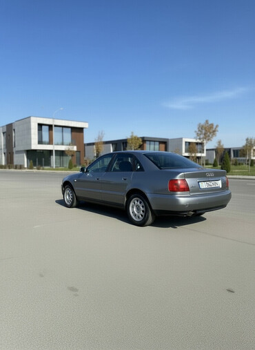Audi: Audi A4: 1995 г., 2.6 л, Механика, Бензин, Седан — 5