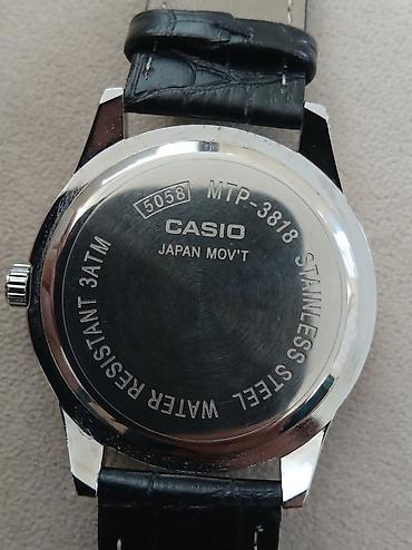 elektron saat satisi: Orijinal Casio saatıdır, Yaponiya mexanizmidir (Japan Mov't). Su — 4