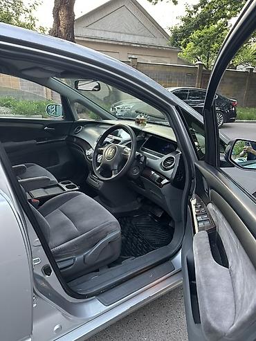 Honda: Honda Odyssey: 2004 г., Универсал — 5