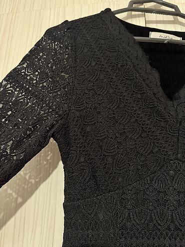 Kokteyl donlar: Qadın paltarları dəsti 1) Qara qipurlu don - Rəng: qara - Material — 1