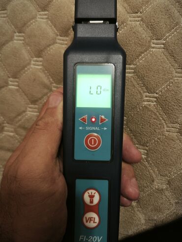 Mismarlar, şuruplar: FI-20V optik lif identifikatoru və VFL funksiyalı cihaz