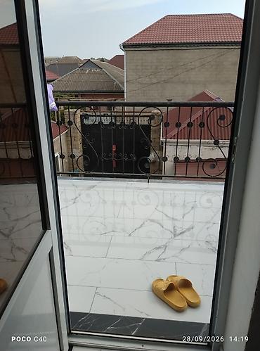 Həyət evləri və villaların satışı: 6 otaqlı, 6 kv. m, Orta təmir — 27