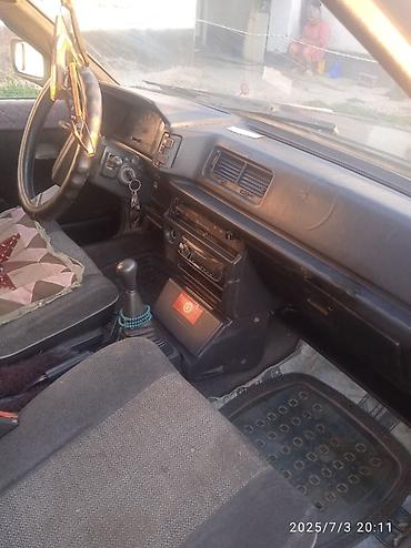 tayota funcargo: Toyota Carina: 1987 г., 1.5 л, Механика, Бензин, Хэтчбэк — 5