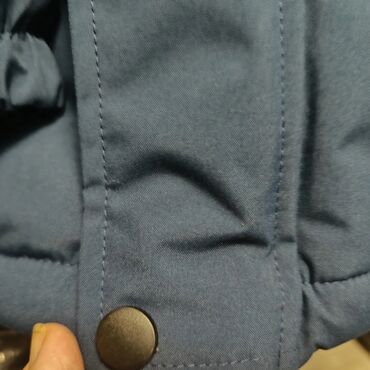 Куртки: Новинка! Куртка с капюшоном, подкладкой на флисе.Ткань — 7