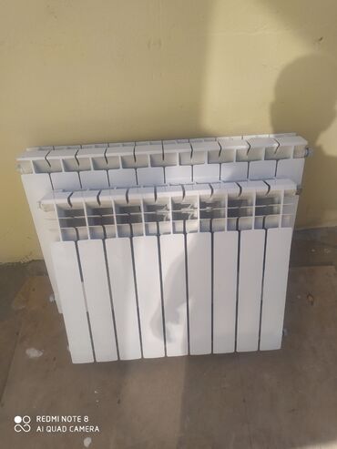 radiator alıram: İşlənmiş Seksiyalı Radiator Alüminium, Ödənişli çatdırılma, Zəmanətli