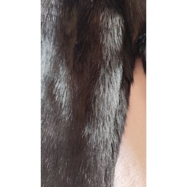 Krzneni kaputi: Crna bundica od veštačkog krzna. Veličina odgovara S/M. Savrseno na lalafo.rs — 9 Krzneni kaputi: Crna bundica od veštačkog krzna. Veličina odgovara S/M. Savrseno — 9