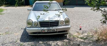 гранд чароки: Mercedes-Benz A-class: 1998 г., 2.3 л, Механика, Бензин, Седан