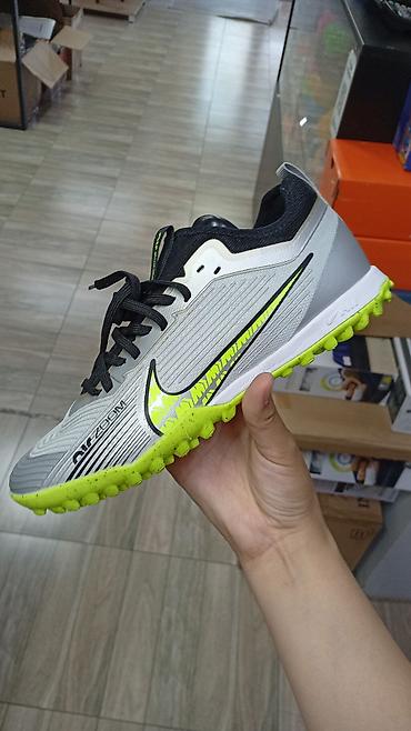 Бутсы: Футбольные бутсы/сороконожки с микрошипами для игры на искусственном — 4