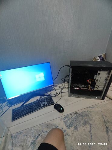 настольные пк: Компьютер, ядер - 2, ОЗУ 8 ГБ, Игровой, Intel Core i3