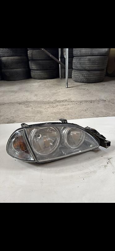 Передняя правая фара Toyota 2001 г., Б/у, Оригинал, Япония