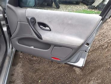 vokmen prodaja: TAPACIRI I SEDISTA ZA RENAULT LAGUNA — 2