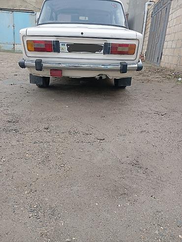 VAZ (LADA): VAZ 2106, berj rəng, sedan kuzov. Xüsusiyyətlər: - Klassik 4 qapılı — 2