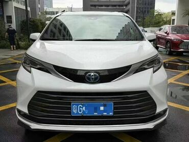 семиместные машины: Toyota Sienna Hybrid 2.5L, 7 мест, версия Luxury (尊贵版), бизнес-MPV