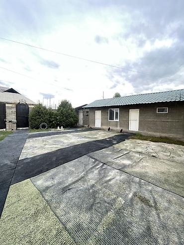 Дома: 2 комнаты, 95 м², 5 соток, Ала-Тоо, Собственник — 10