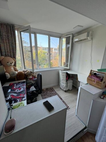 номера в иссык куле: 3 комнаты, 58 м², 104 серия, 2 этаж, Косметический ремонт