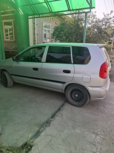 или меняю на дом: Mitsubishi Space Gear: 2003 г., 1.3 л, Механика, Бензин, Хэтчбэк